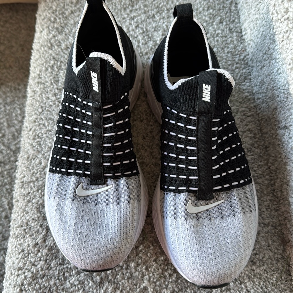 Nike react, phantom run fly knit 2 women’s running